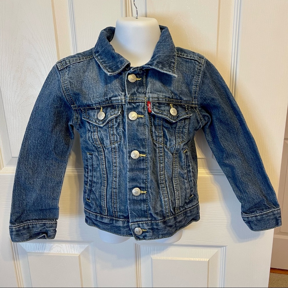 🔥 3/$30- Levis Girls Jean Jacket- Size 3 - 4. Classic- Stylish